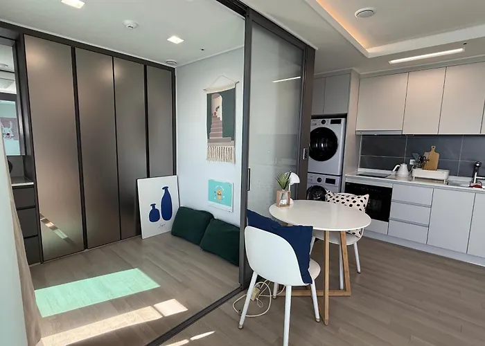 Apartment 코코블랑 *